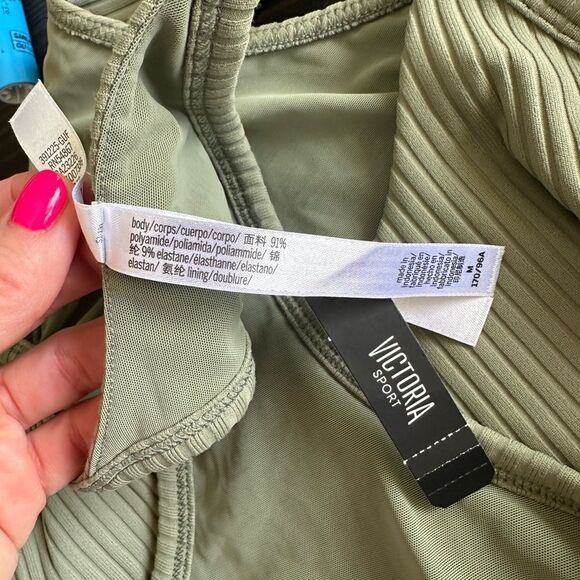 Victoria Secret Sport Olive Green Ribbed Racerback Snap Button Front Bodysuit - Picture 7 of 8